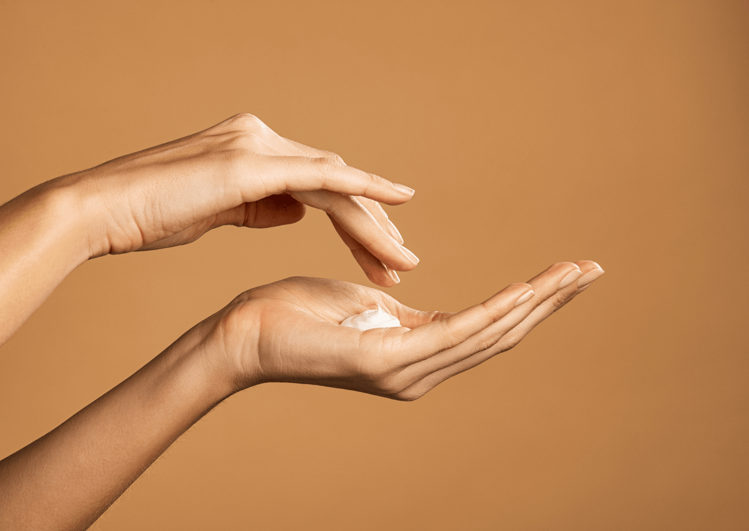 Expert Advice to Revitalize Dry Skin This Winter - The Skin Story